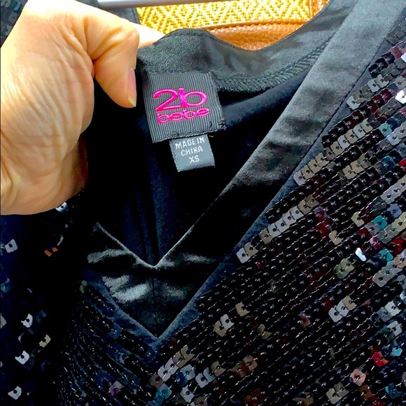 Black Bebe Top with Sequence - Picture 2 of 3